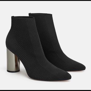 ZARA BOOTS SIZE 38